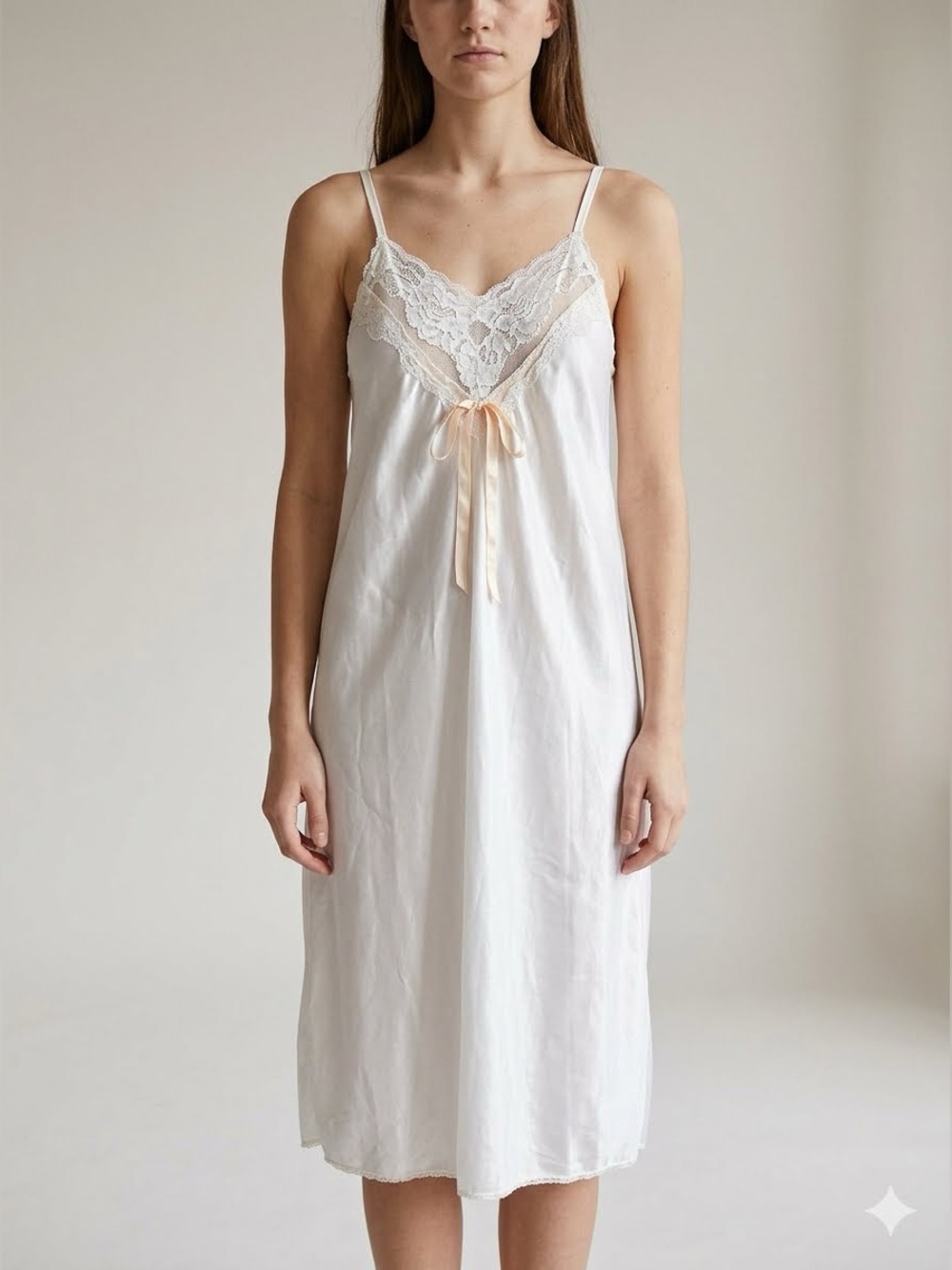✨ Vintage Gilligan & O’Malley Bridal White Satin & Lace Maxi ✨ Size Small